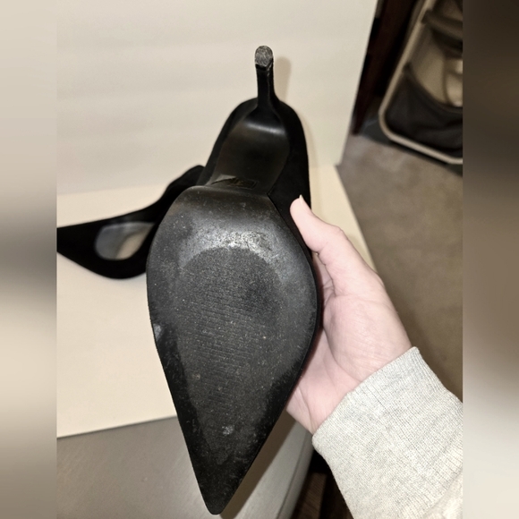 Red Cherry Women's sz 9 Faux Suede 4" Stilettos - Picture 7 of 11